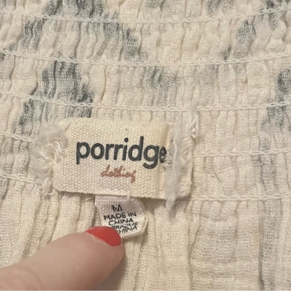 ANTHROPOLOGIE PORRIDGE PRINTED V NECK CROP TOP - Picture 2 of 3